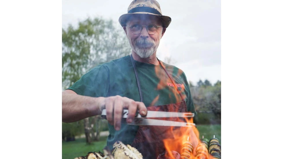 Primus Campfire Tongs - Kid's 5 Primus Campfire Tongs - Kid's - Image 5